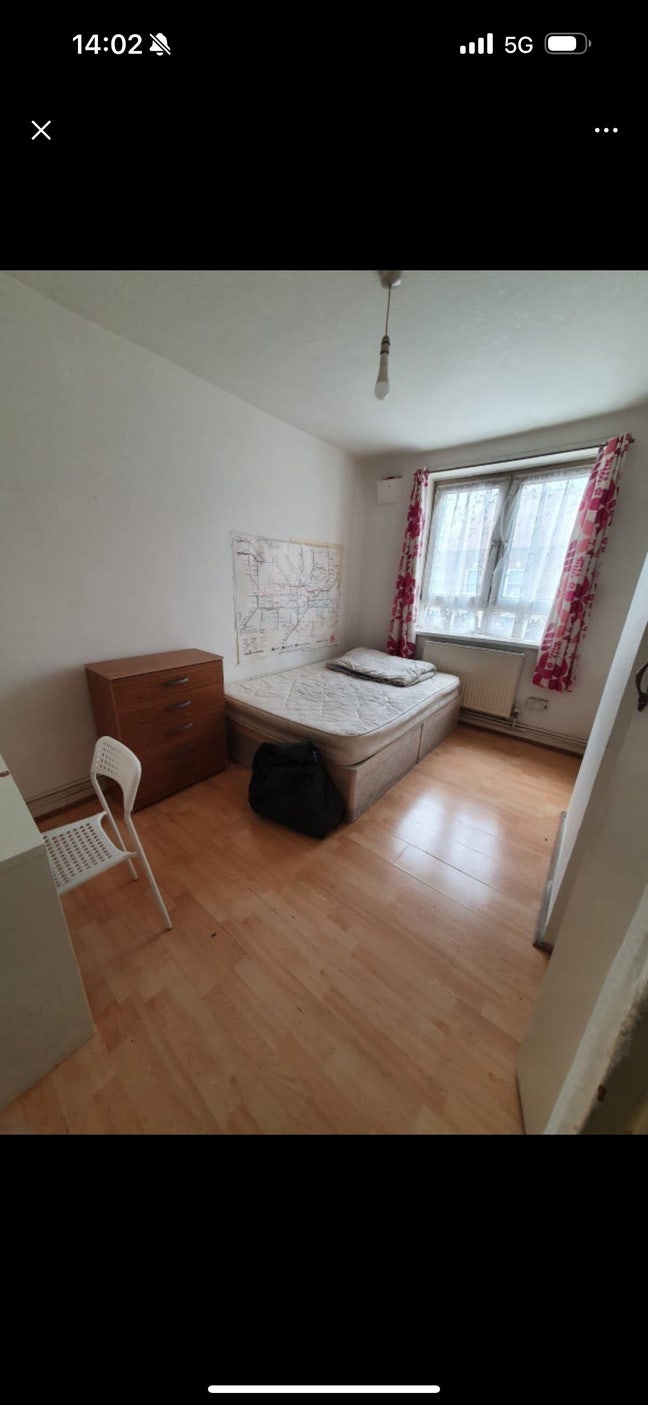Double room at Bethnal green – E2 9RJ Main Photo