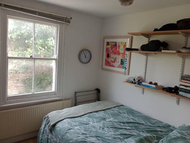 Max 3 months-single room near train station Main Photo