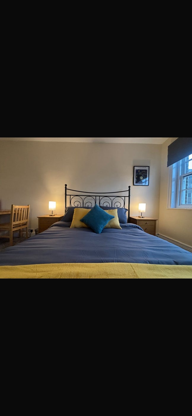 3 Rooms available  Main Photo