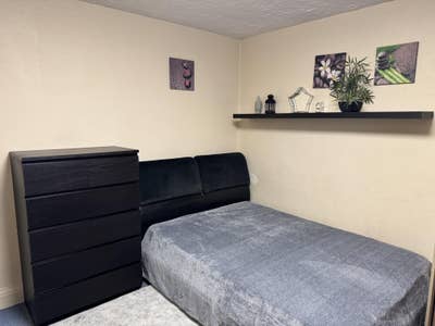 Spacious Double Room in Grays – All Bills Included Main Photo