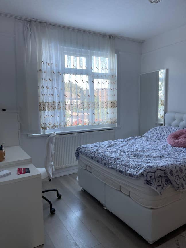 Double room furnished  Main Photo
