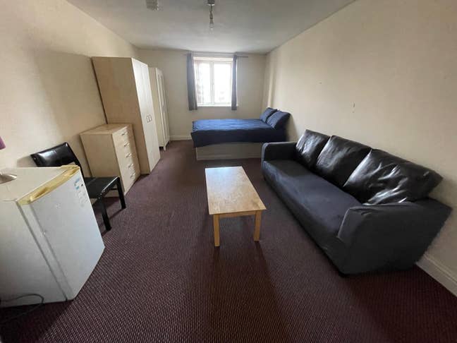 !!Big Double For Couples in Shadewell!! Main Photo
