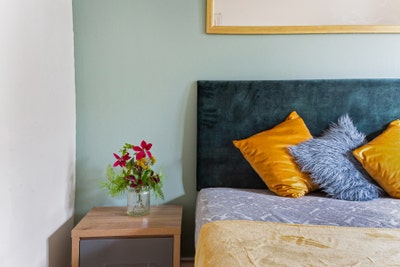 ‼️ Large Room N8 – No Deposit! - All Bills Main Photo