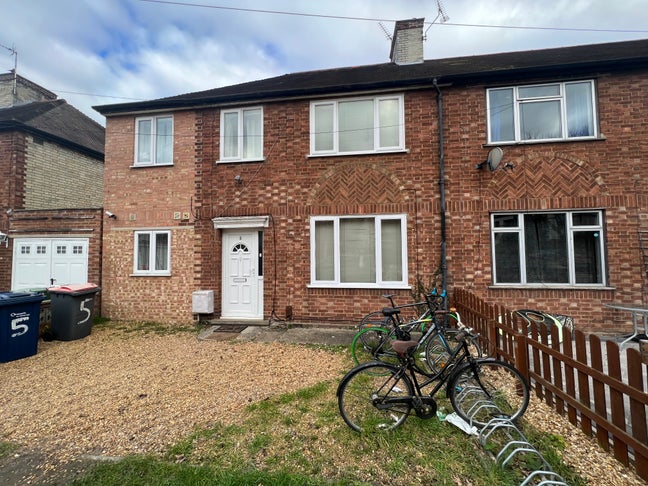 Double Room – Ferndale Rise, Cambridge, CB5 (5FR7) Main Photo