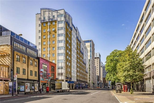 High Flat in Aldgate East! Rooftop 10Th Floor! Main Photo