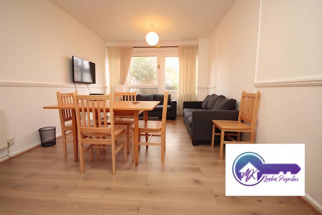 5 Bed Flat with Living room and Private Garden  Main Photo