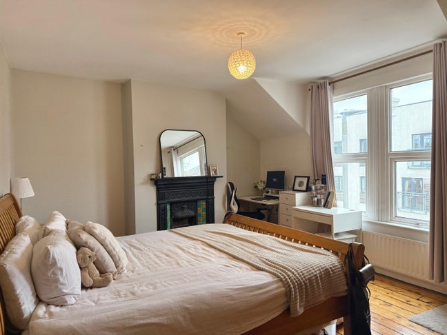 Large room in Wandsworth Main Photo