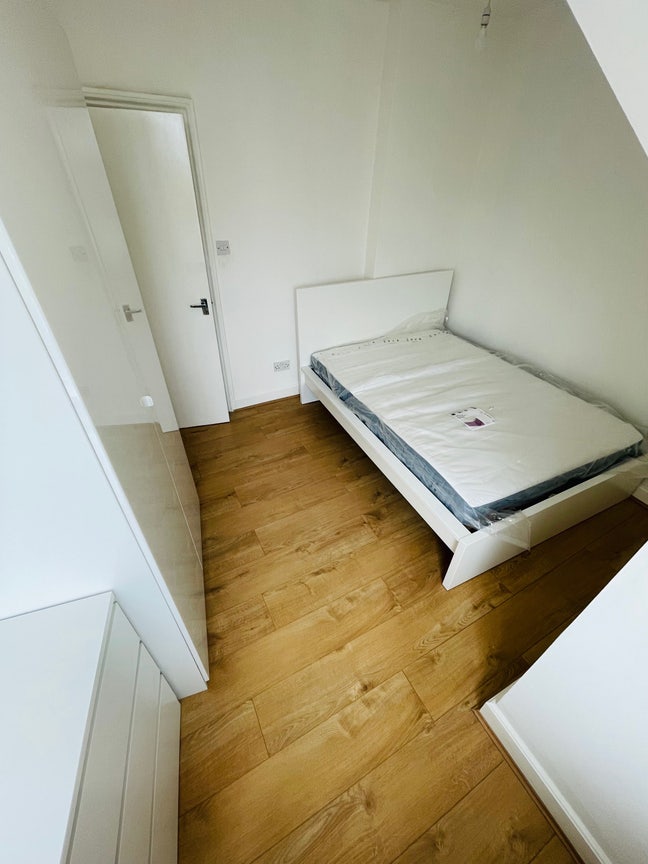 Double Room for Single Person in Tooting  Main Photo