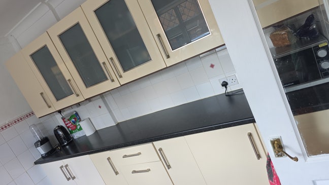 For couple or 2 females Main Photo