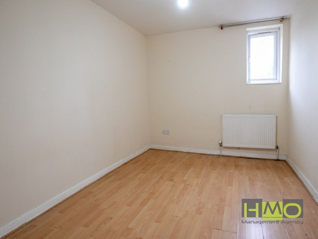 Double rooms available TW45AP Main Photo