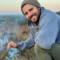 Looking for a peaceful home in Brighton  Main Photo