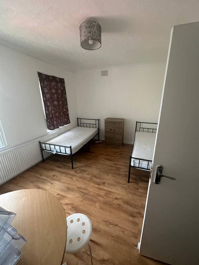 Double Room for Rent Main Photo
