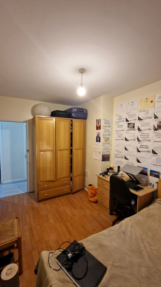 Spacious Double Room in Whitechapel E1. Main Photo