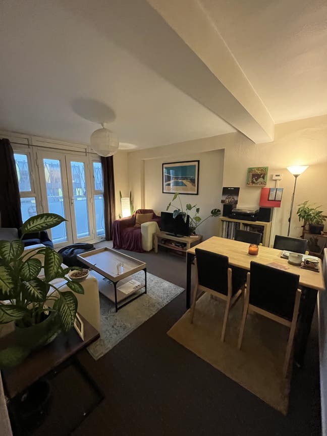 Cosy 2 bedroom flat in Hackney Central Main Photo