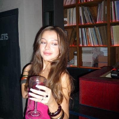 Looking for a homely house share with people ... Main Photo