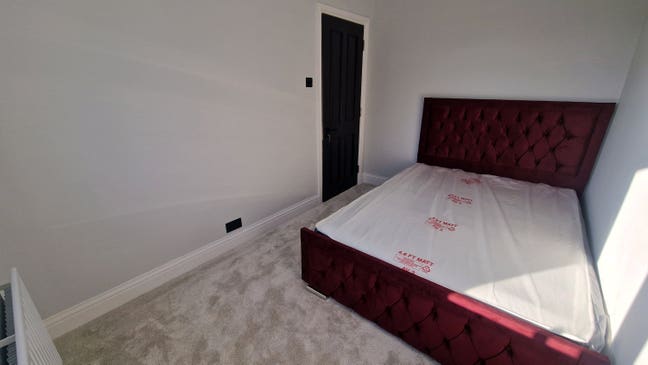 Luxury Double Rooms in New Malden Main Photo