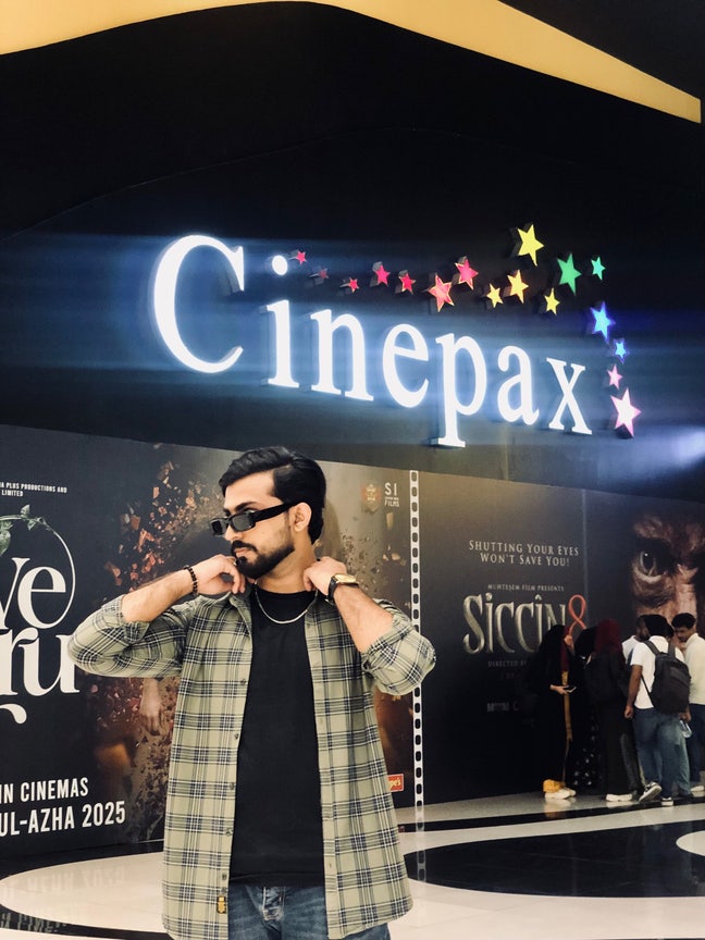 I am a male student aged 20. I am looking for... Main Photo