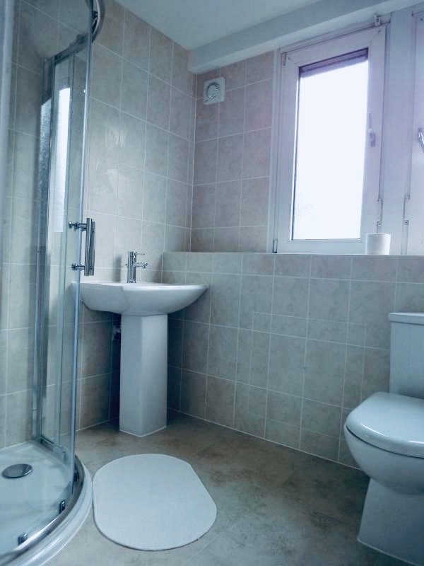 Next to QMUL stepney green tube clean quiet  Main Photo