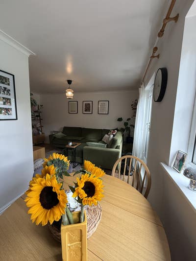 2 Bed Apartment - Leeds Main Photo