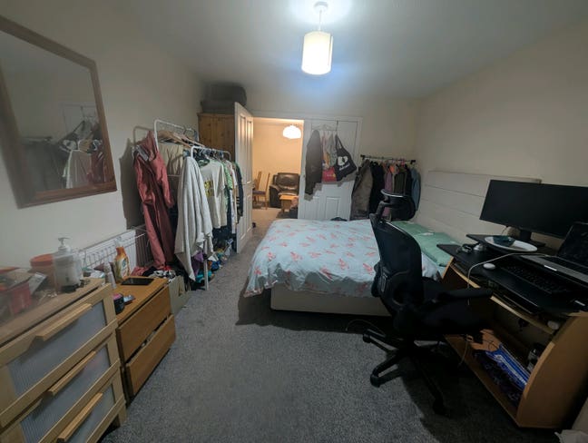 Sublet in Georgie, spacious room Main Photo