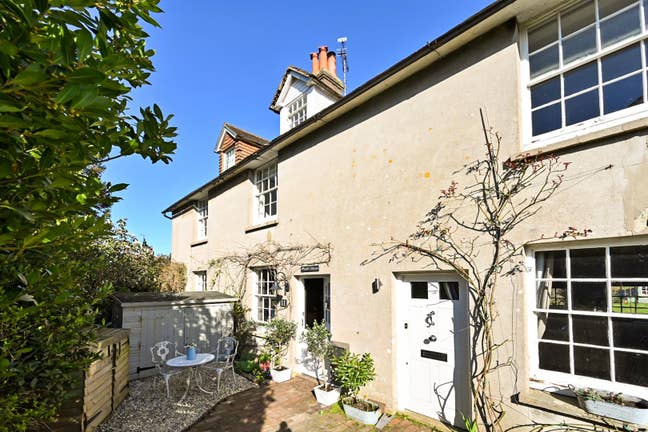 Short Term Rental Main Photo