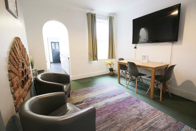 Study, Socialise, Succeed | Student Rooms 26/27👨‍ Main Photo