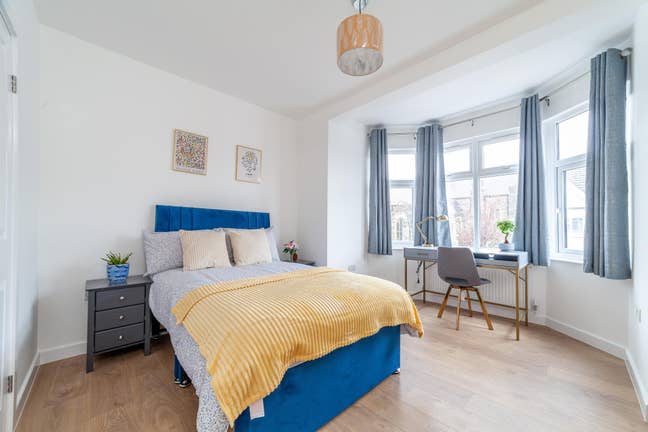 🏡 Luxurious x six double rooms to let in a shared Main Photo
