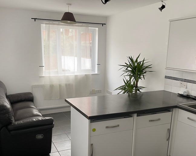 Flat to rent in Heavitree  Main Photo