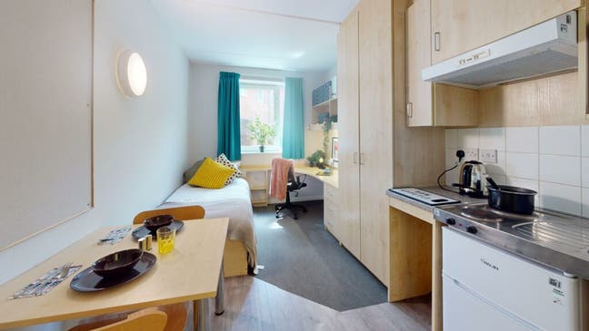 Broadgate Park Studio Tenancy Takeover Main Photo