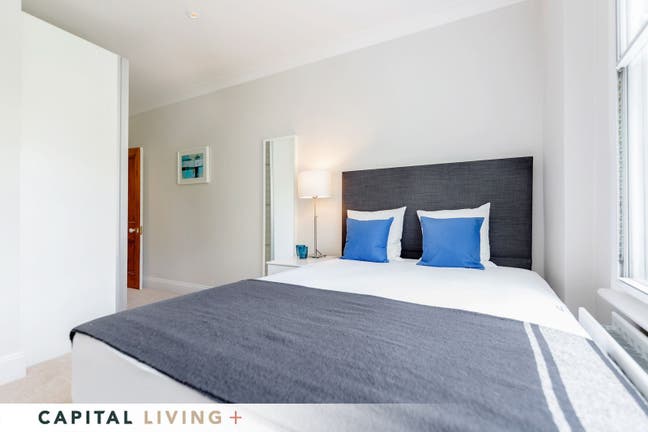 Bedroom Moments From Clapham High Street SW4 Main Photo