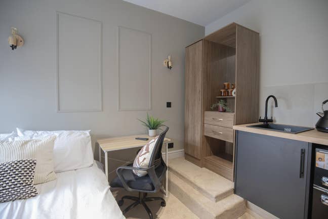 NEW HMO Osmaston Rd. Perfect for Rolls Royce Staff Main Photo