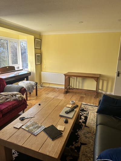 Large flat on edge of town. Main Photo