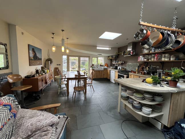 Double room near Gloucester Road Main Photo