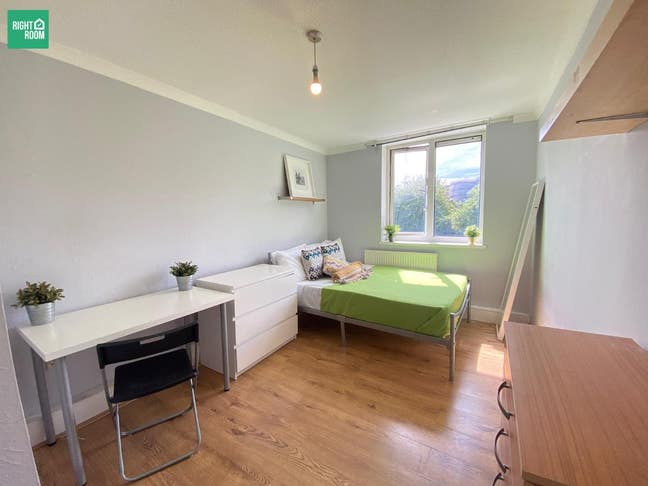 Brixton Double Room - SW9 Amazing Room Main Photo
