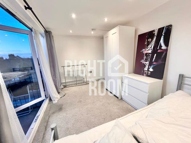 Kings X - Double Room - Amazing Huge + Garden Main Photo