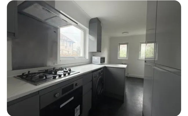 Big double room on 600 pcm Main Photo