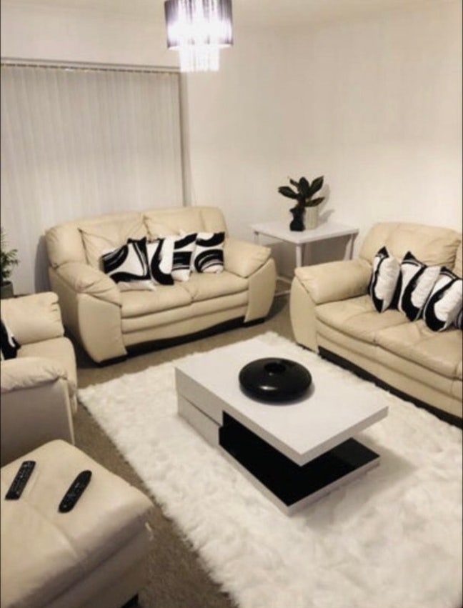 Modern 2 spacious bedroom house for rent Main Photo