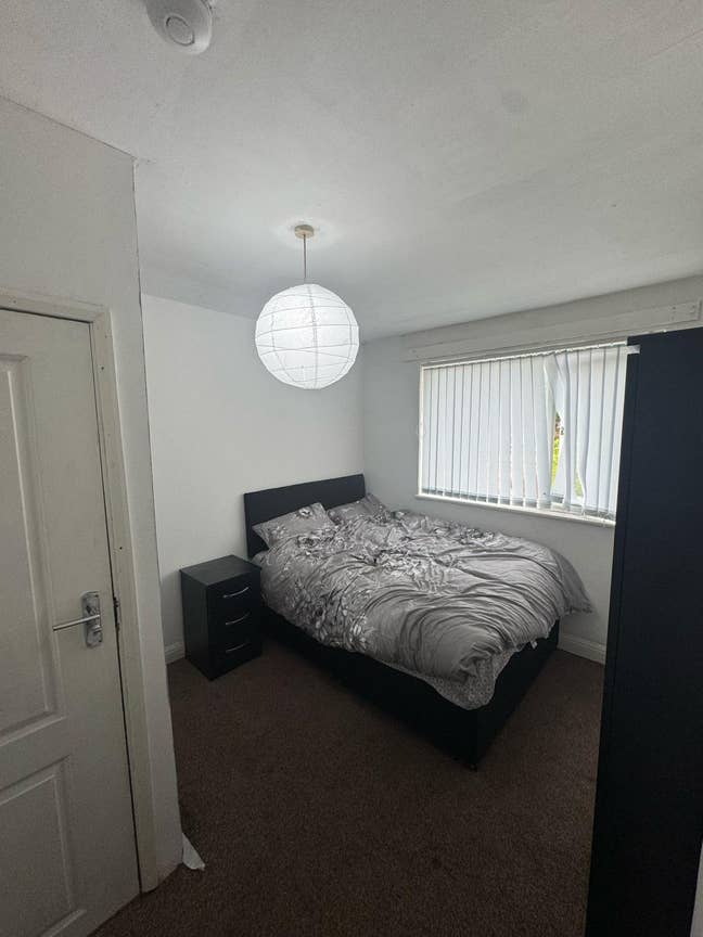 1 Bedroom Available Must Be on Benefits  Main Photo