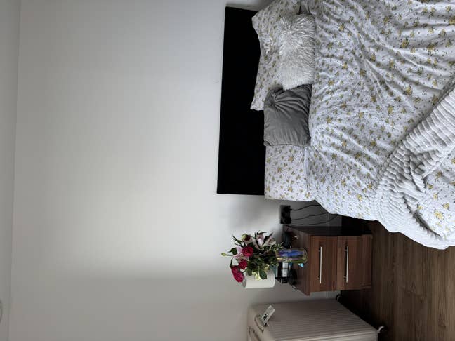 Lovely Double bedroom apartment to rent  Main Photo