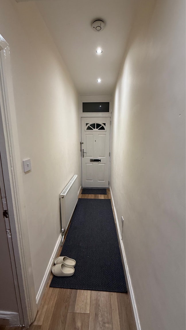 Double Room available Main Photo