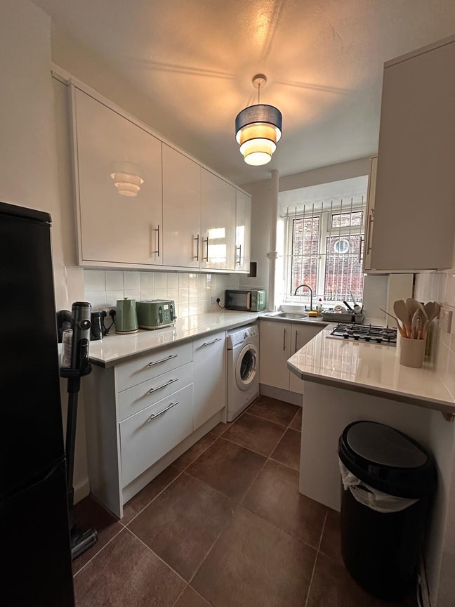 double room with single bed – London Bridge SE1  Main Photo