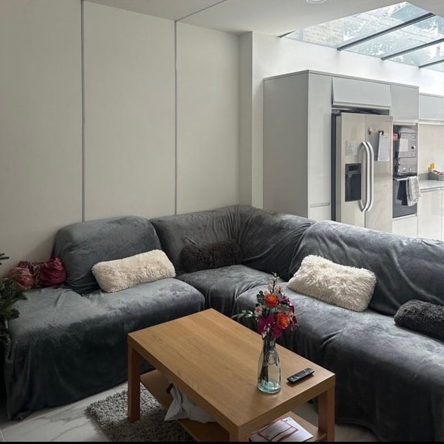 Double room available in stratford Main Photo