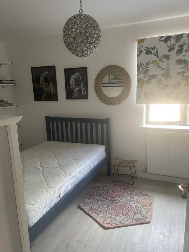 Room for rent, quiet riverside NG2, From January  Main Photo