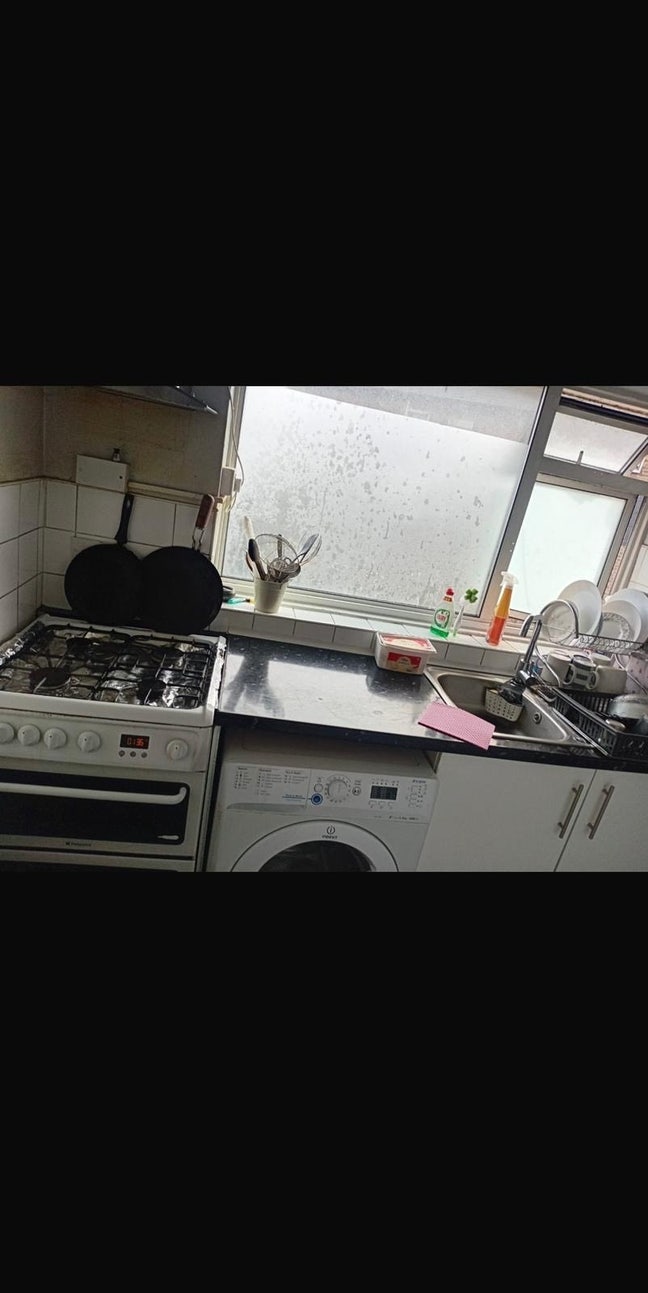 Furnished Double room Main Photo