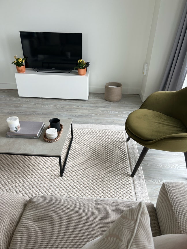 Beautiful ensuite in coppermaker Square  Main Photo