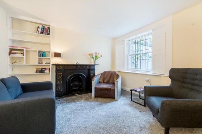 🍃1 bedroom Kennington flat with garden patio Main Photo