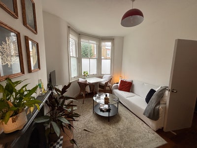 Double Room Available in Fulham  Main Photo