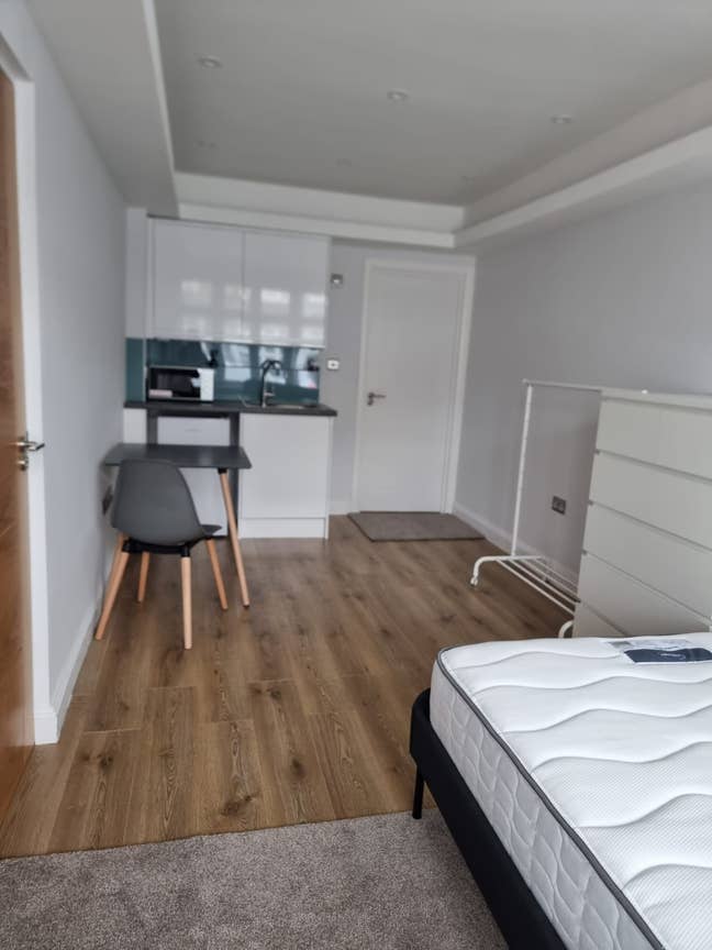 En suite, Studio room with kitchenette Main Photo