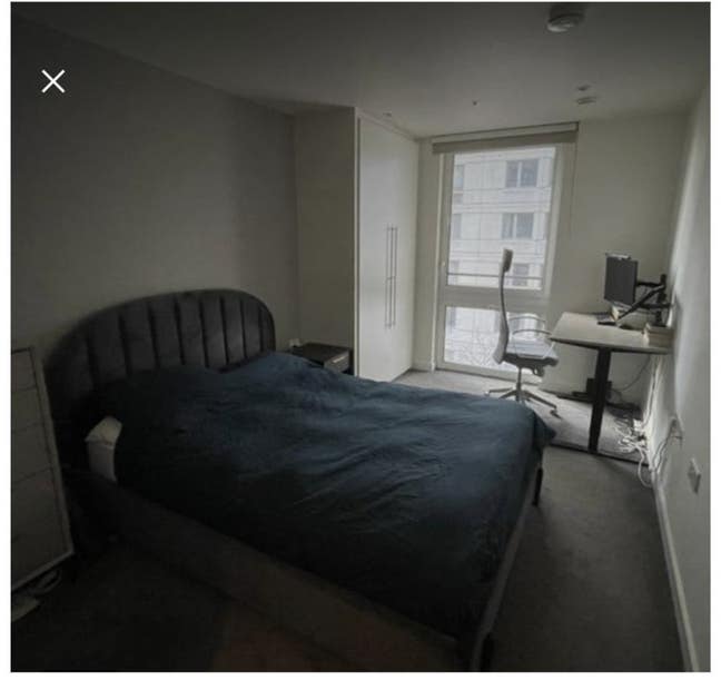Modern en-suite - East Village  Main Photo