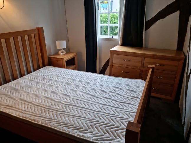 Double bedroom Main Photo
